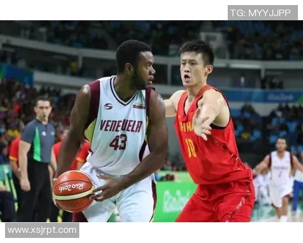 武汉篮球队在世界杯积分榜上以90分稳居第一展现强劲实力