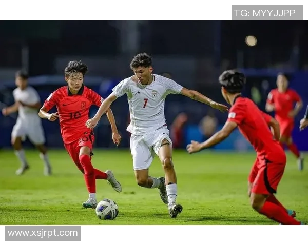 中国足球明星风采与成就全景解析 中国足球明星风采与成就全景解析